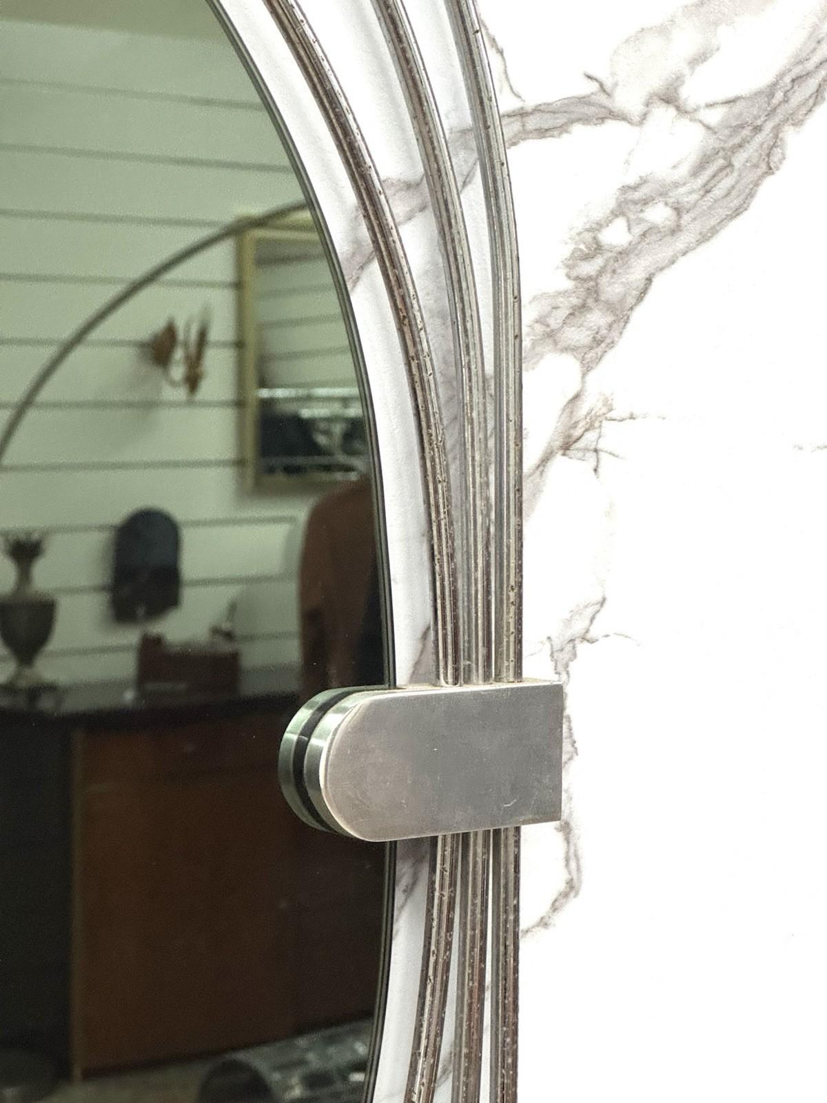 Late 20th Century Gaetano Sciolari Specchio Ovale Da Parete Design Modernariato 1970’s in vendita