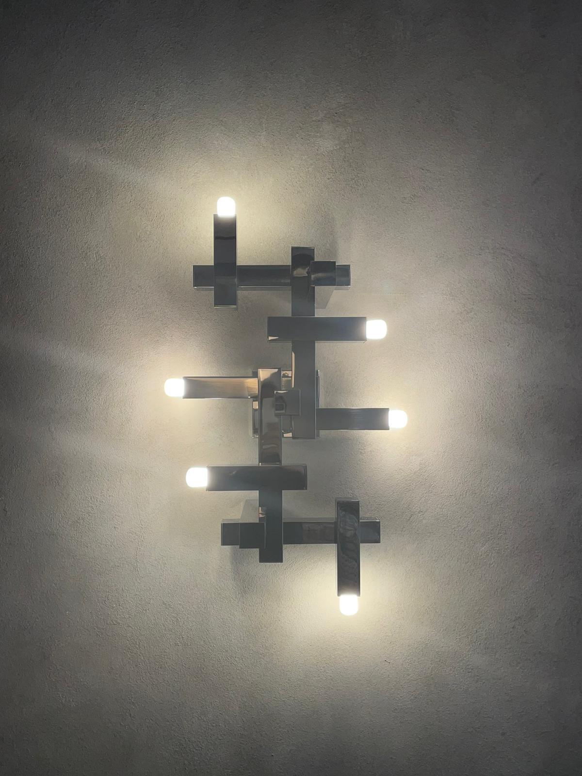 Gaetano Sciolari Three Chrome Wall Lights Excellent Vintage Patina Italy 1960s In Good Condition In Catania, IT
