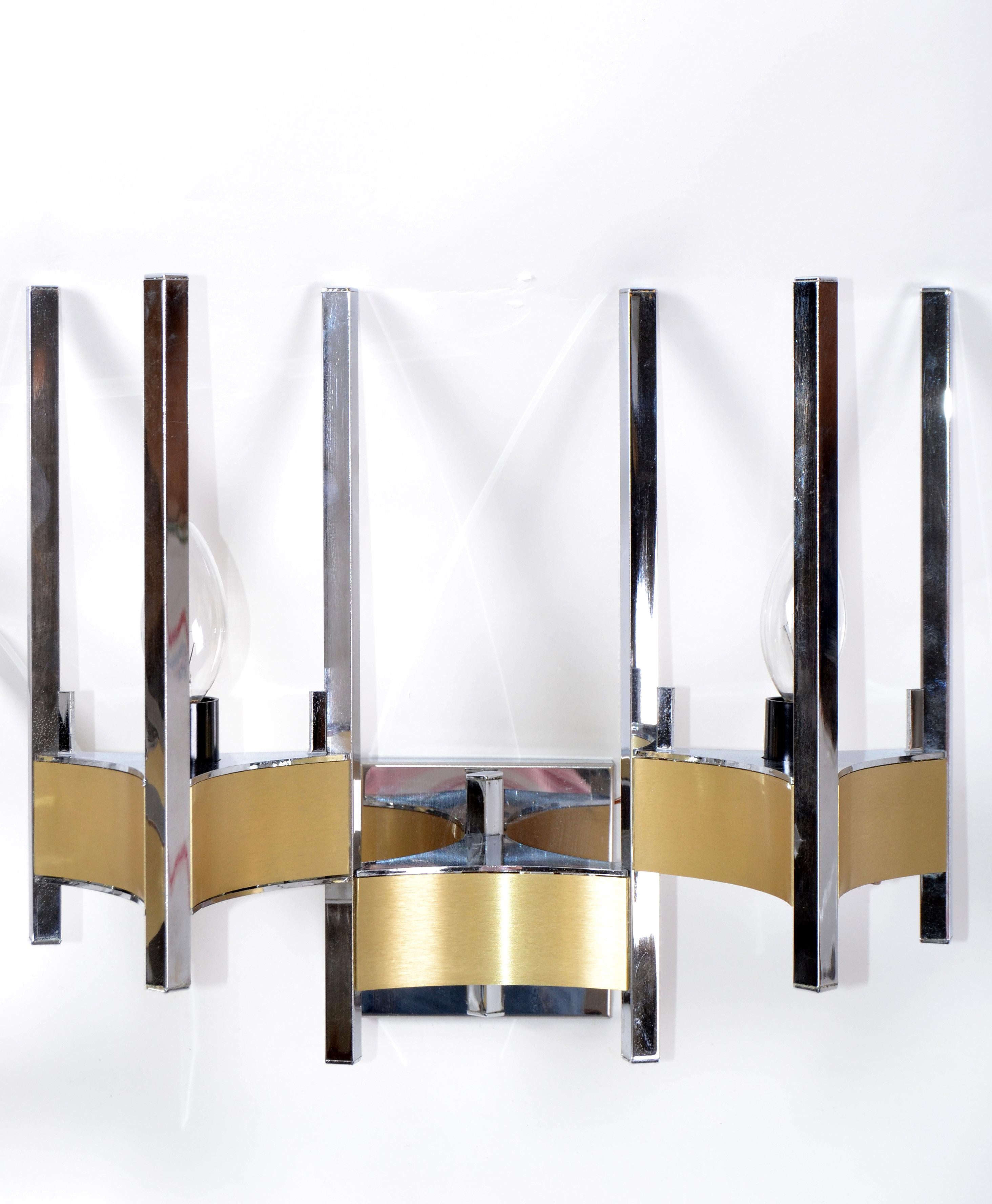 Italian Gaetano Sciolari Two Lights Wall Sconces Brass and Chrome, Italy 1970s, Pair For Sale