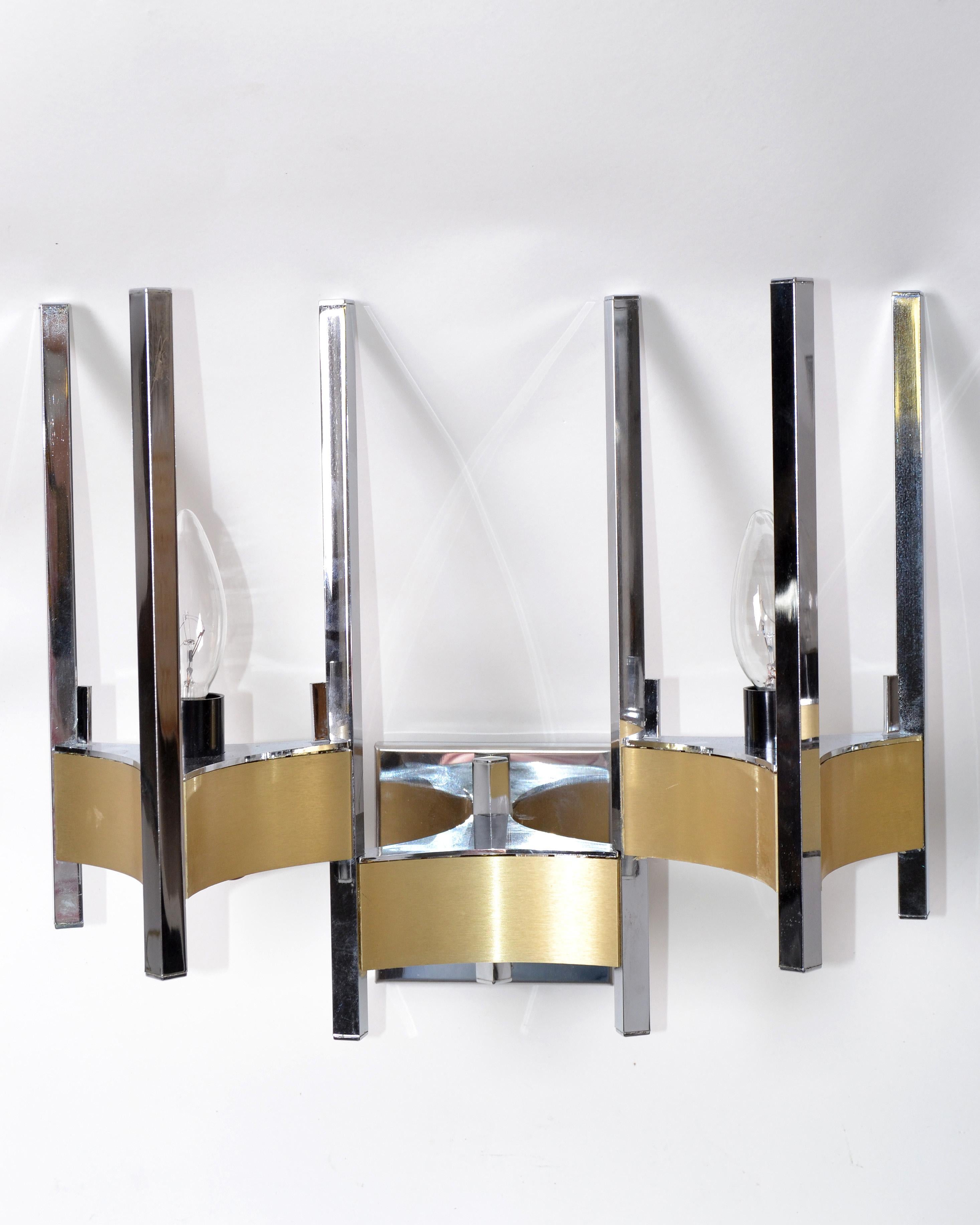 Gaetano Sciolari Two Lights Wall Sconces Brass and Chrome, Italy 1970s, Pair For Sale 1