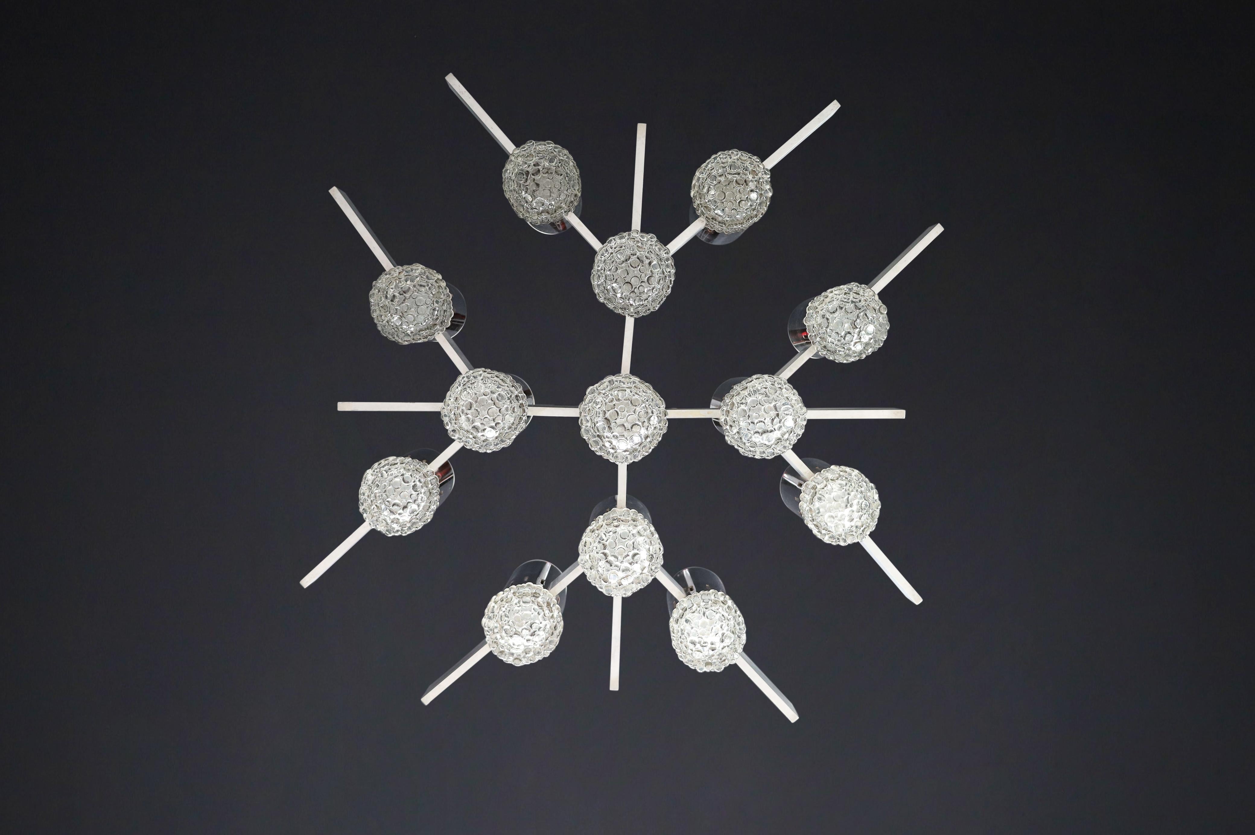 Lampadario XXL di Gaetano Sciolari con struttura in cromo e alluminio, Italia, anni '70 in vendita 1