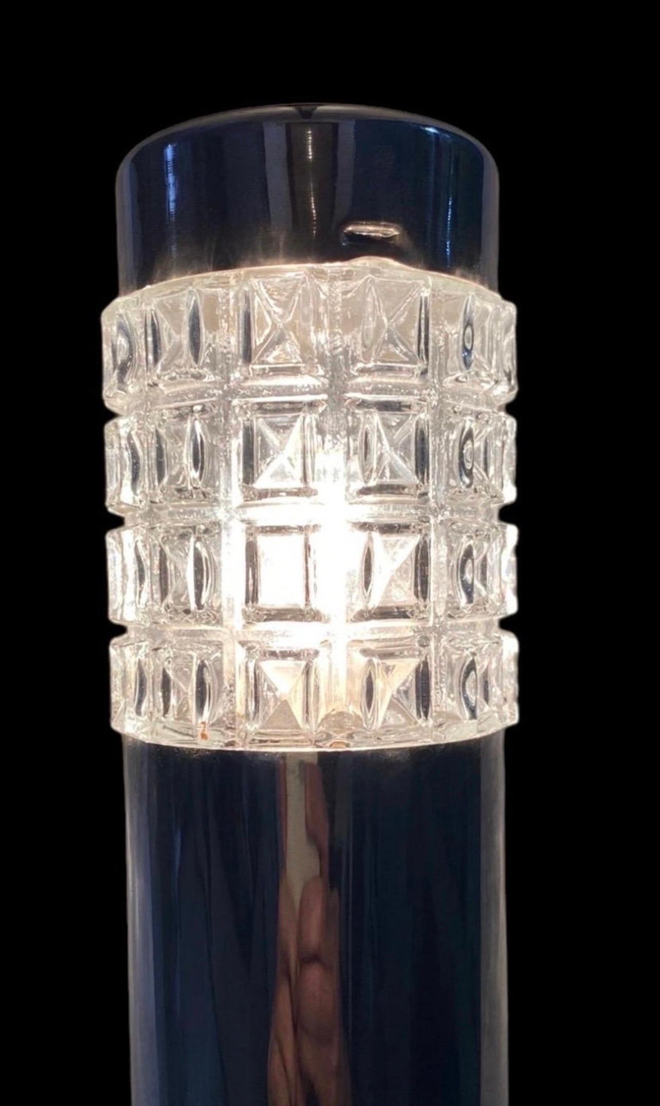 Mid-Century Modern Gaetano Scoliari Wall Lighting Pair Glass with Chrome , Italy 1970 For Sale
