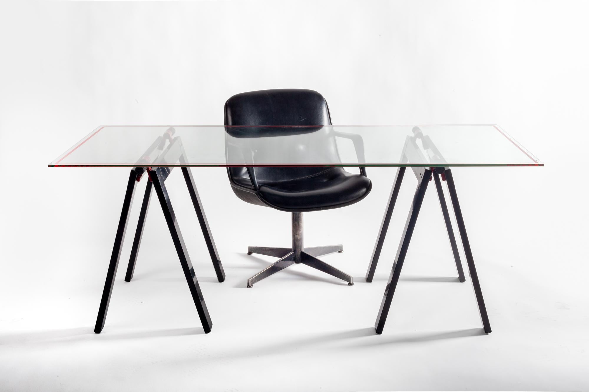 Gaetano Table by Gae Aulenti for Zanotta In Good Condition In Brooklyn, NY
