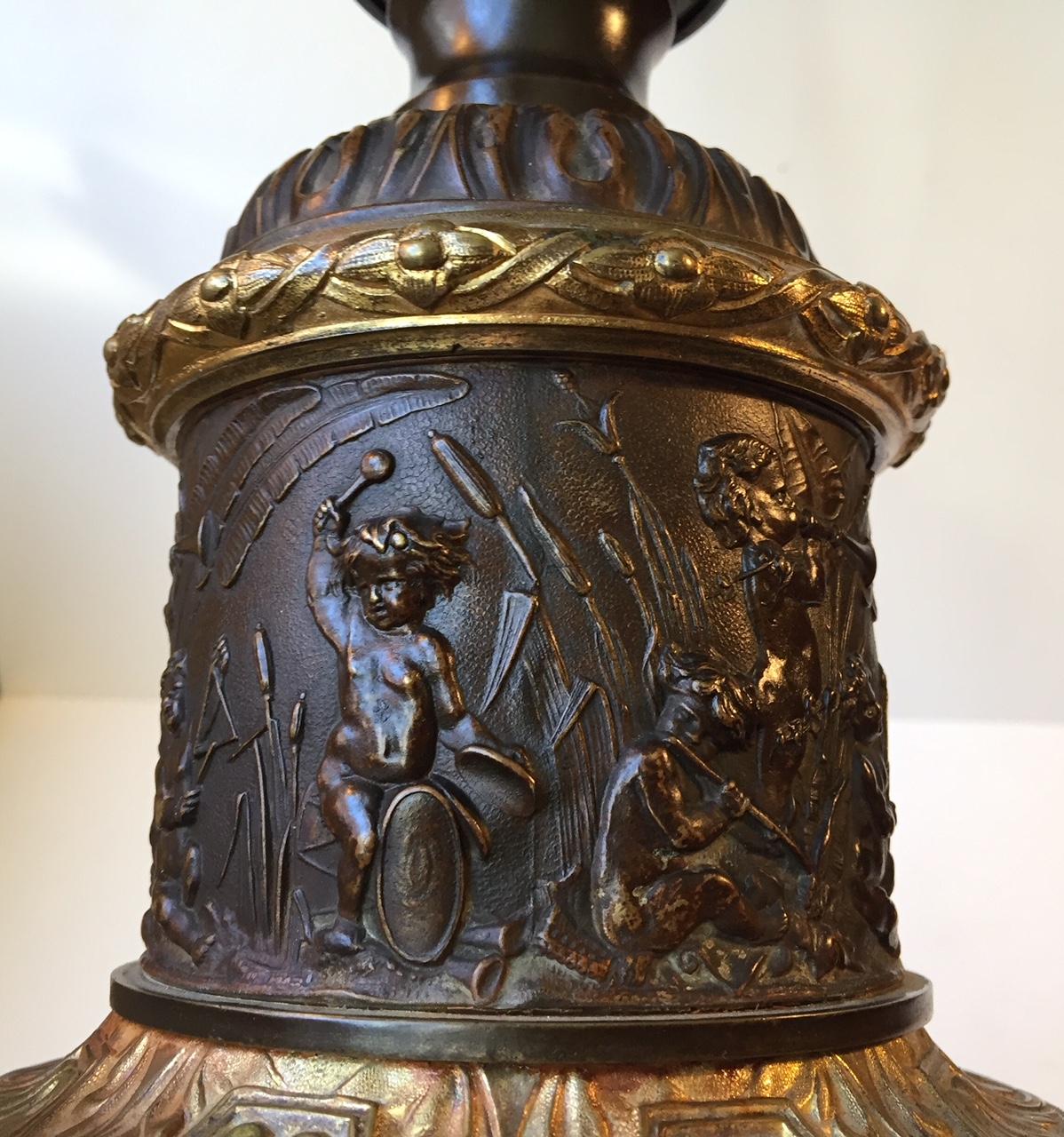 Gagneau of Paris, Antique French Table Lamp in Bronze, 19th Century 1