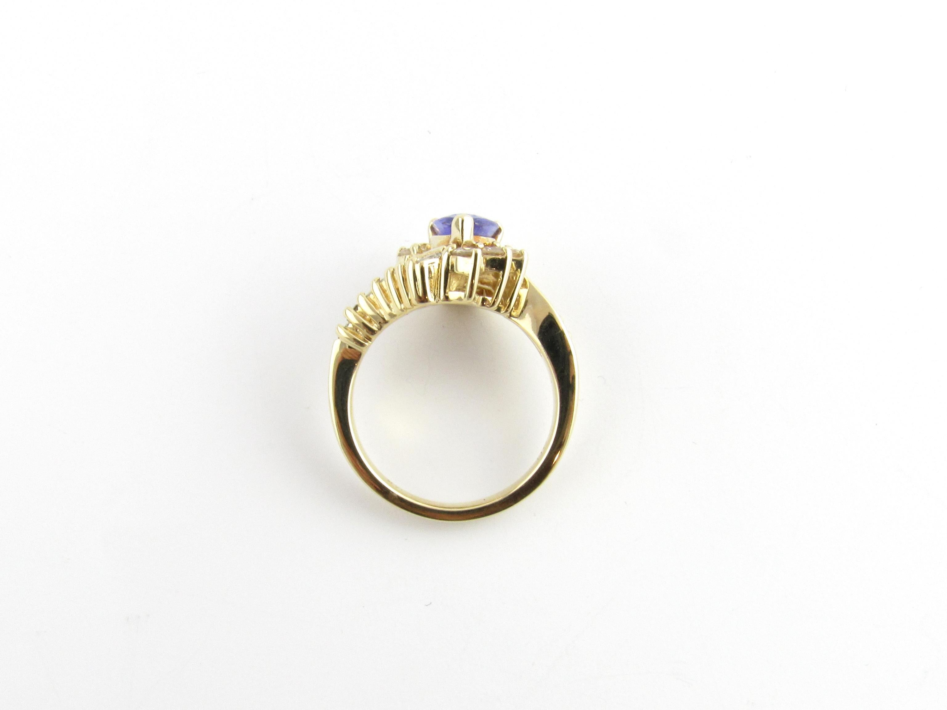GAI-zertifizierter 14 Karat Gold Tansanit und Diamant-Ring Damen im Angebot