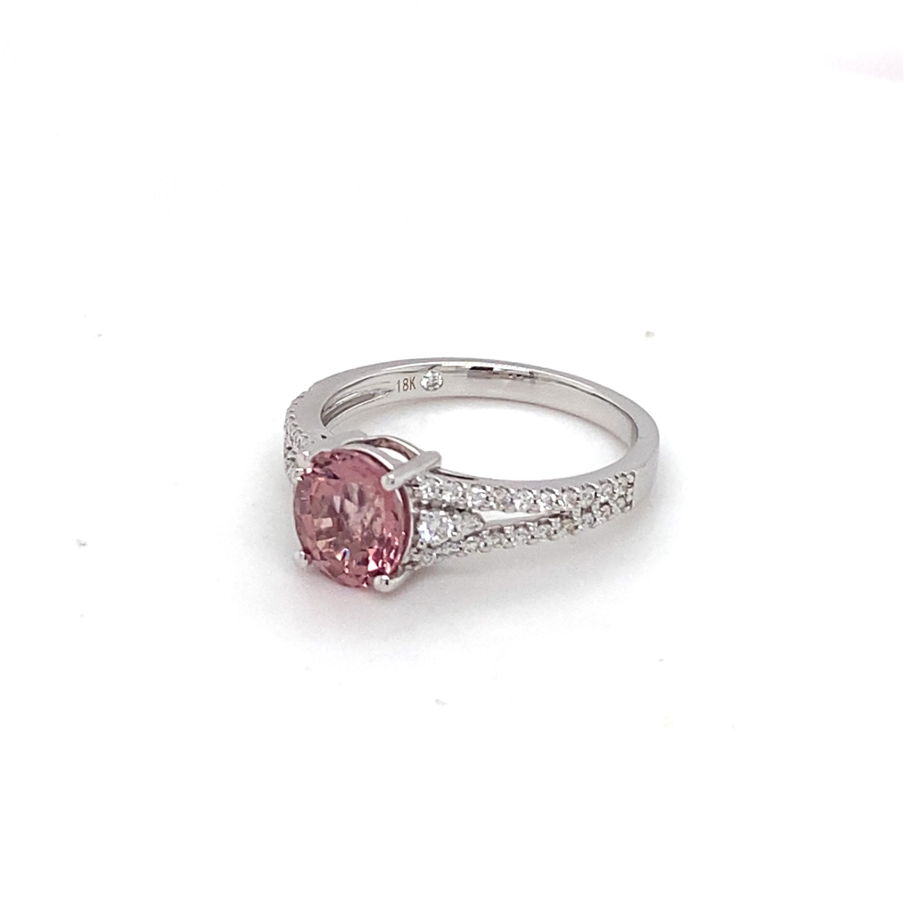 GAI Certified Pink Spinel Diamond White Gold Ring For Sale 1