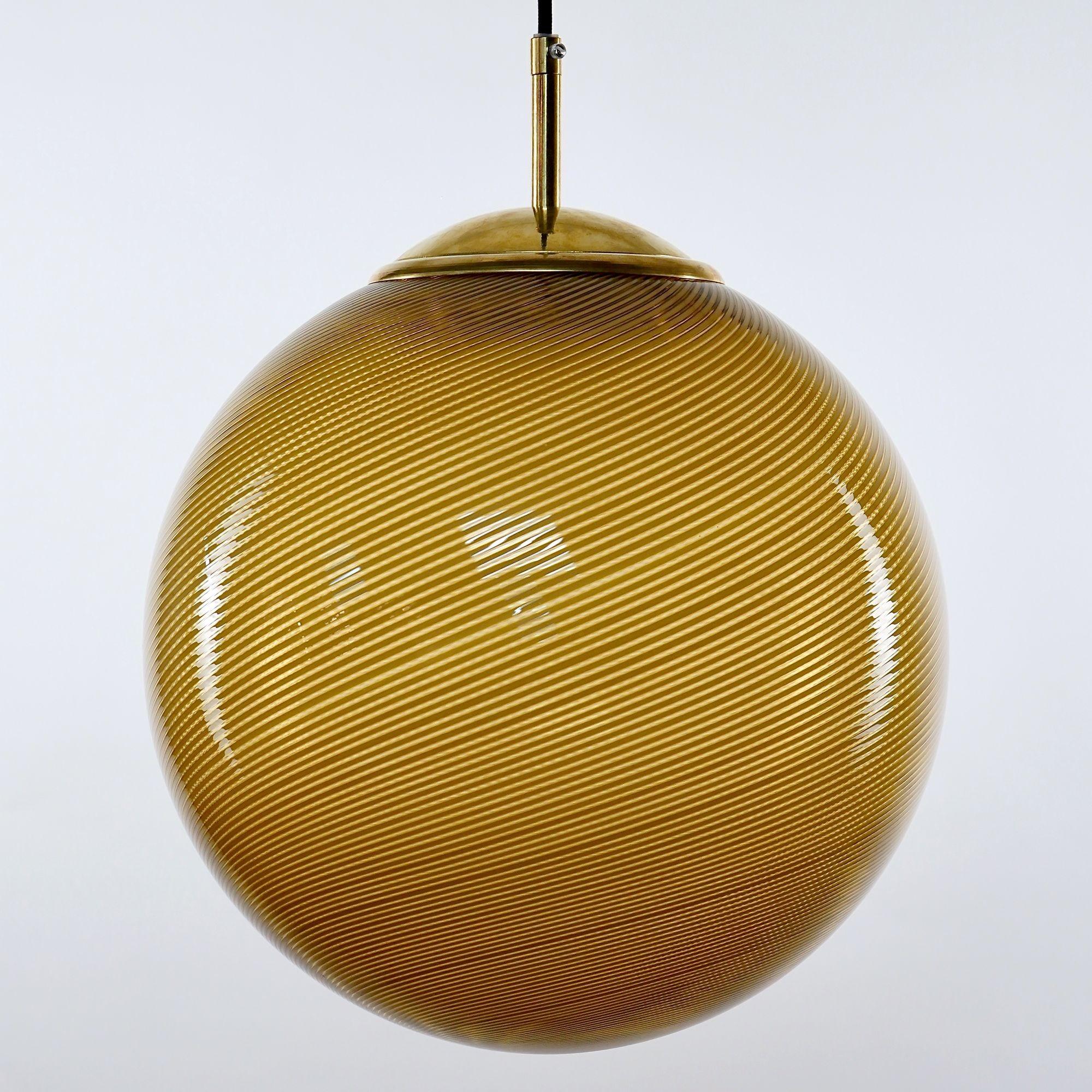 Gaia Trittico 3 Murano Amber MezzaFiligrana sphère en verre Silvio Piattelli Design en vente 3