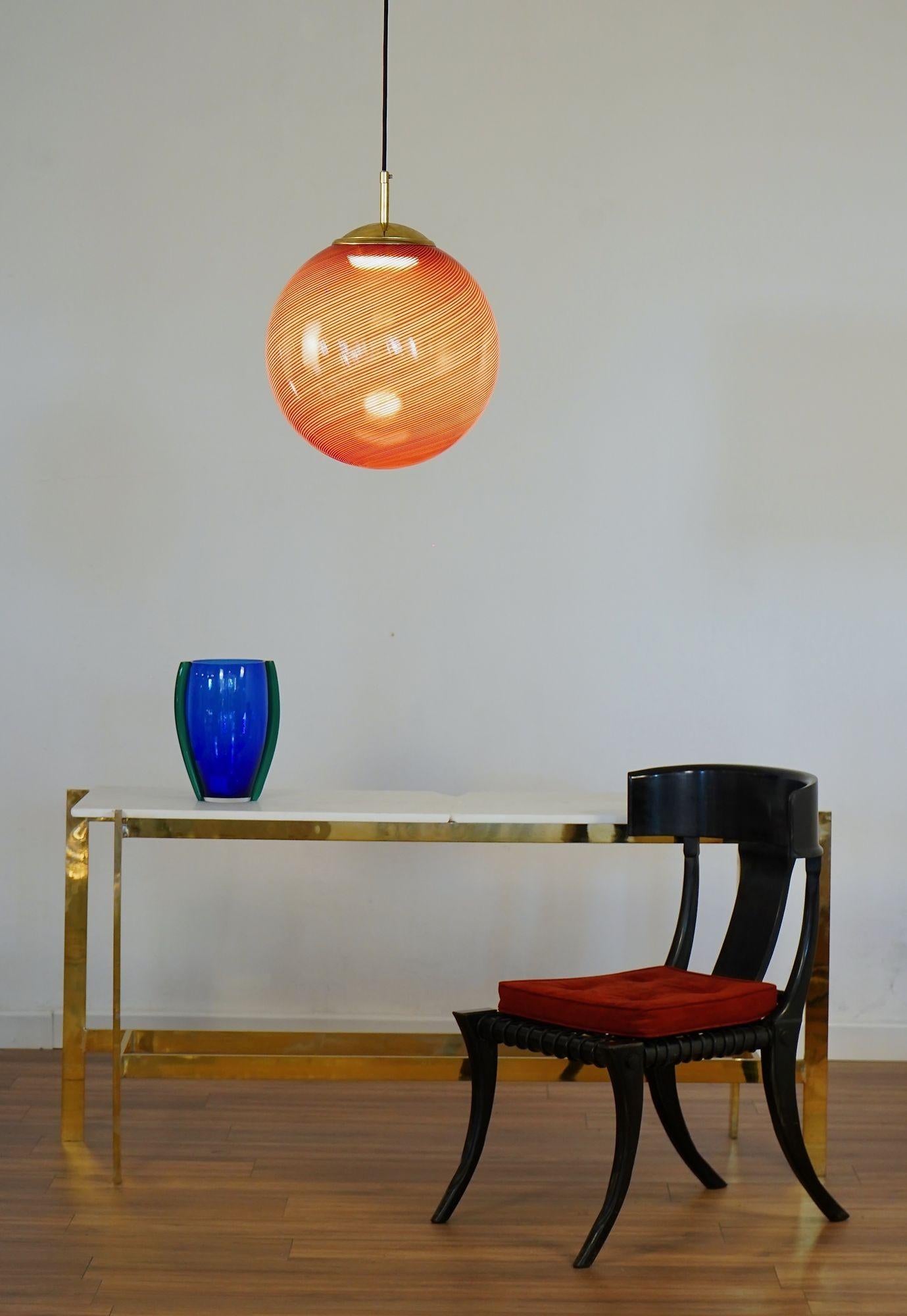 Gaia Trittico, 3 Murano Red Mezza Filigrana glass sphere Silvio Piattelli Design In Excellent Condition For Sale In Tavarnelle val di Pesa, Florence