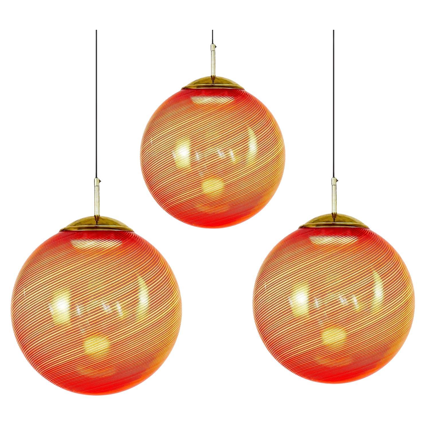 Gaia Trittico, 3 Murano Rot Mezza Filigrana Glaskugel Silvio Piattelli Design