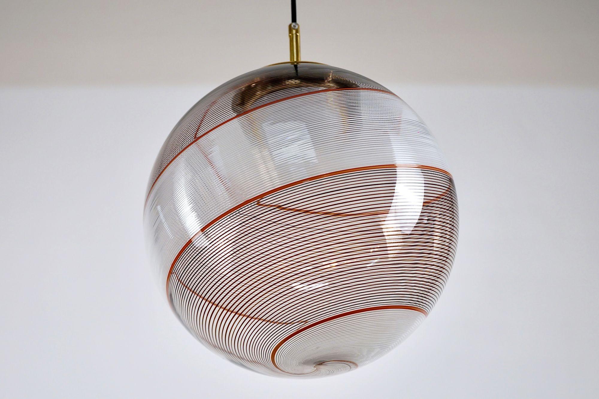 Gaia Trittico, 3 sphères en verre de Murano Filigrana blanc et noir, Piattelli Design en vente 9