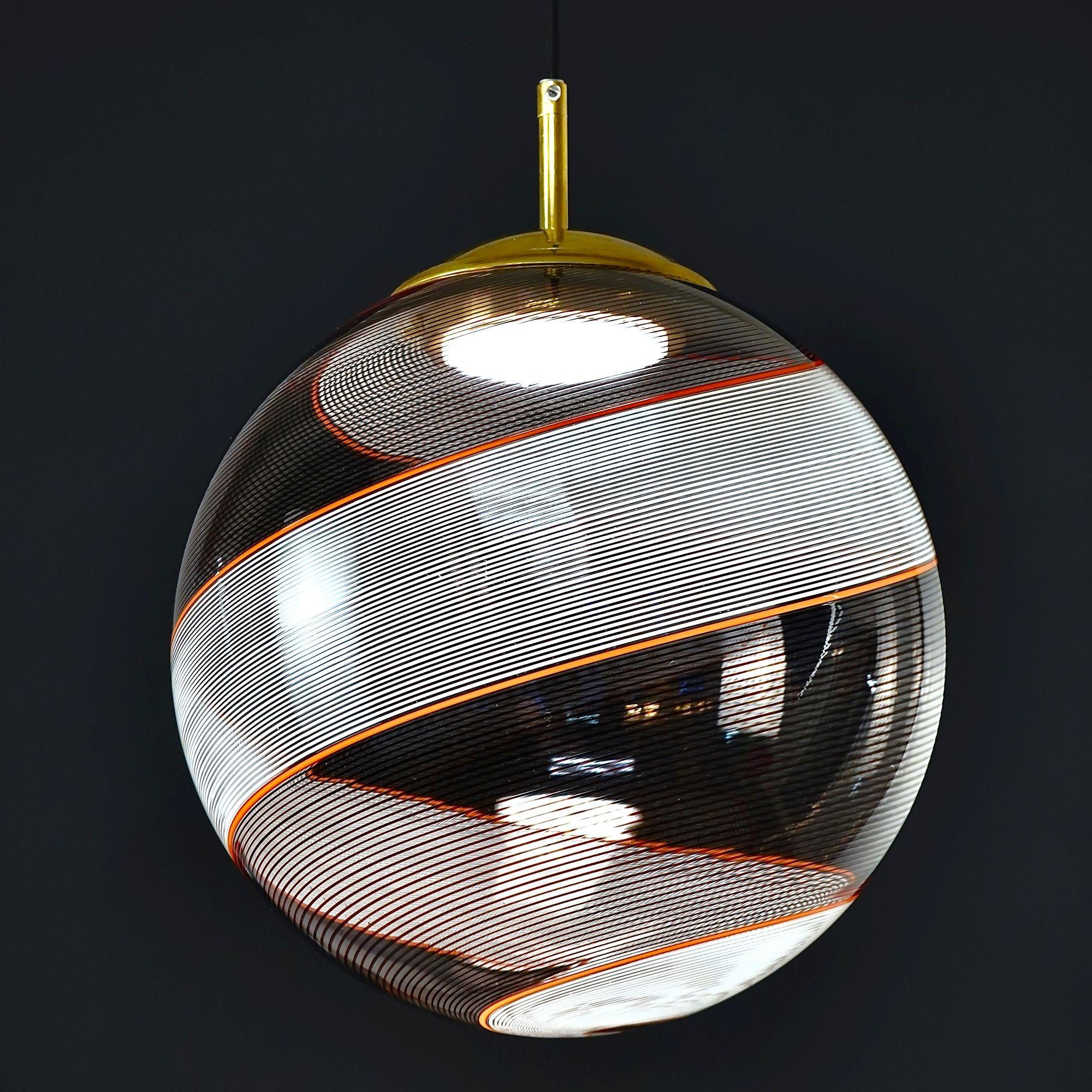 Gaia Trittico, 3 sphères en verre de Murano Filigrana blanc et noir, Piattelli Design en vente 10