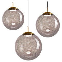 Ensemble de 3 sphères en verre de Murano Mezza Filigrana Tessuto noire Gaia Trittico.