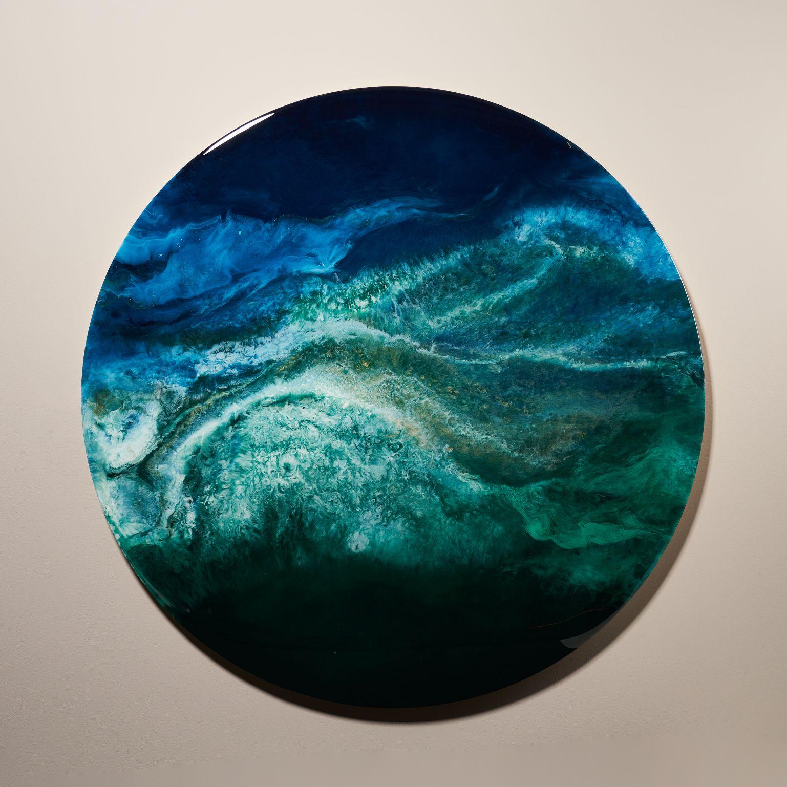 Gaia's Iris concept minimalistic round by Corine Vanvoorbergen
Dimensions: diameter 150 cm
Materials: Brass, wood, natural pigments, epoxy and acrylics


Corine van Voorbergen is an intuitive artist. Through her minimalistic round art forms she