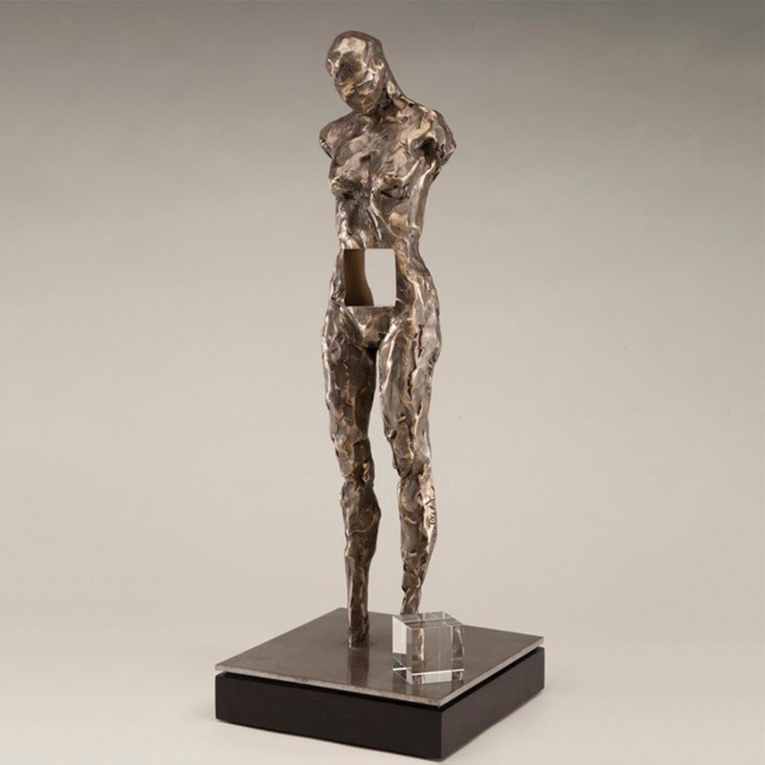Part of Me - Female 3/9 - Sculpture by Gail Folwell