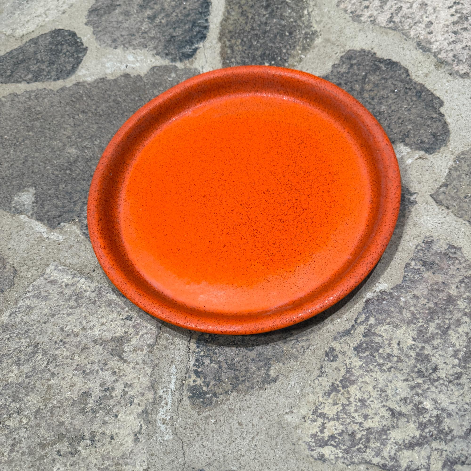 Gainey Pottery Orange Platte für Pflanzer Mitte des Jahrhunderts Modern #2 (amerikanisch) im Angebot