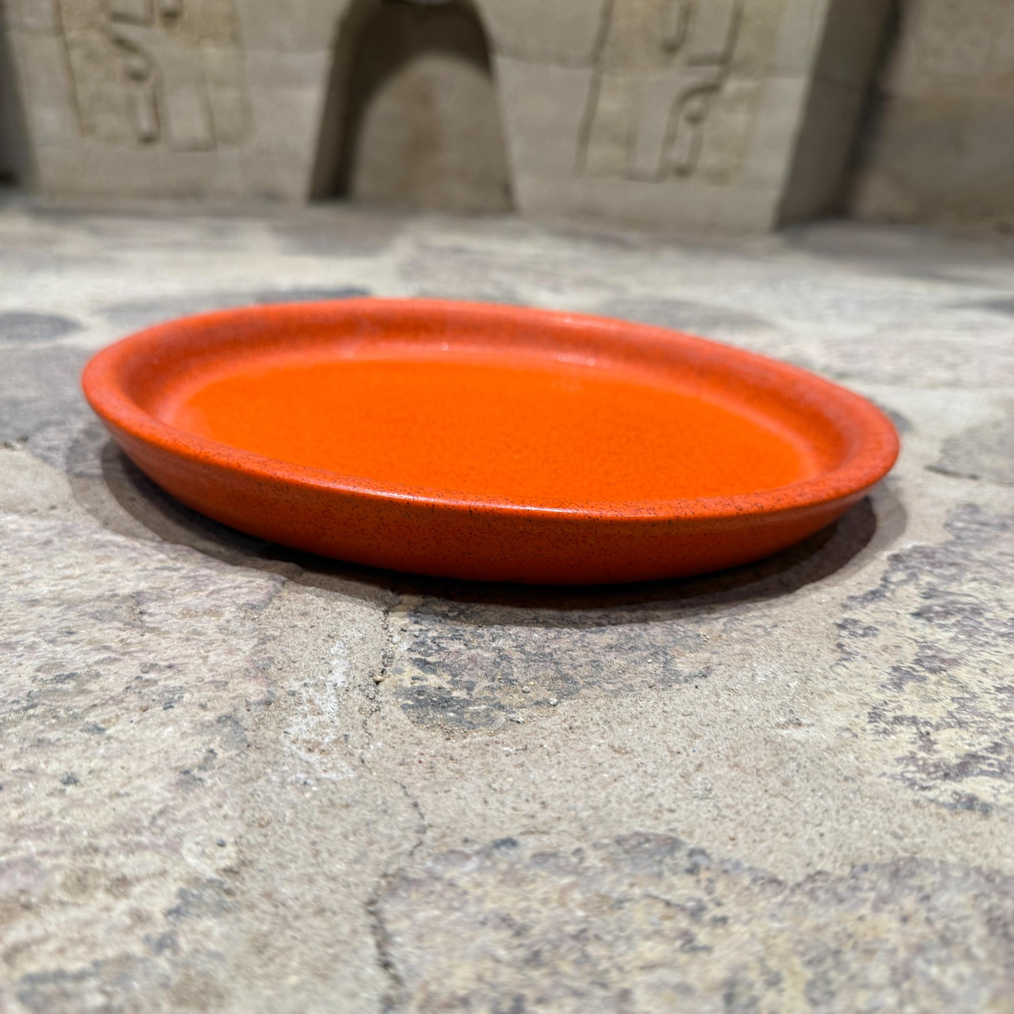 Gainey Pottery Orange Platte für Pflanzer Mitte des Jahrhunderts Modern #2 im Angebot 1