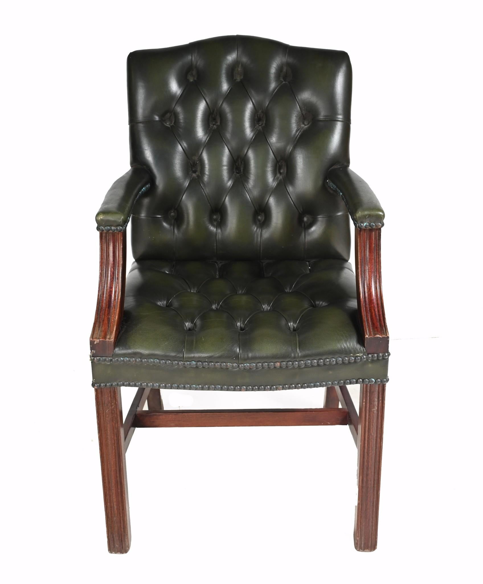 Gainsborough Arm Chair - Deep Button Leather Desk Seat Office For Sale 1