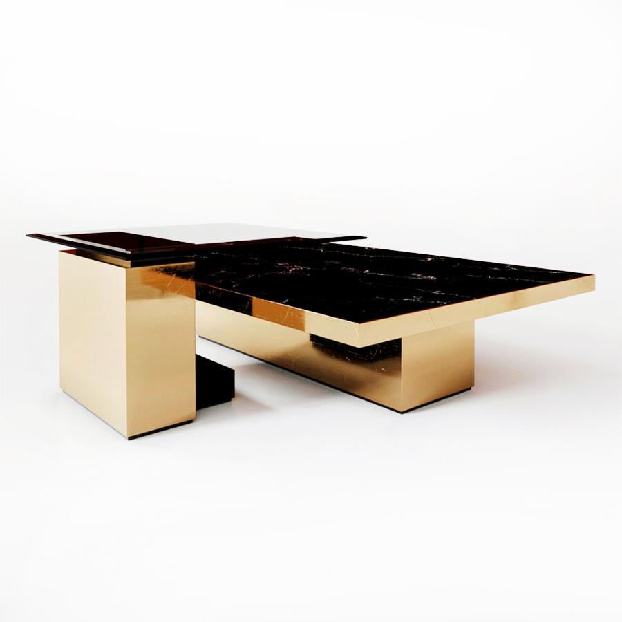 Gaius Coffee Table In New Condition For Sale In Paris, FR