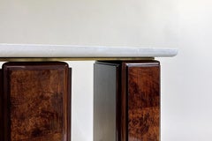 Consolle Gaja in radica laccata e piano in marmo di INDO-