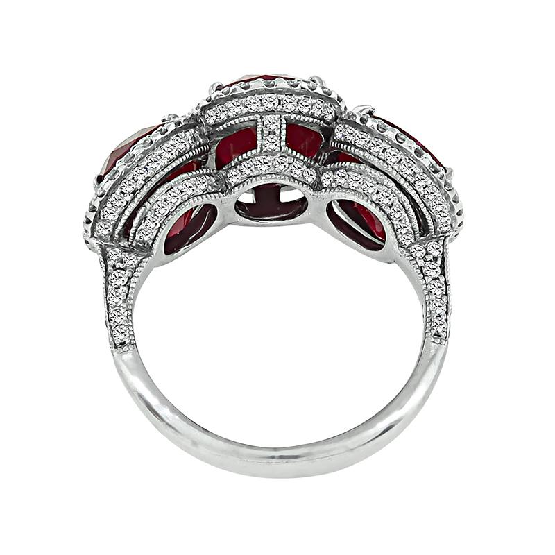 Taille ovale GAL Certified 12.18ct Ruby 1.00ct Diamond Ring en vente