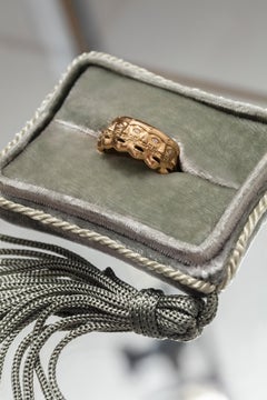 Gala is Love Jewelry Malinaltepec Mask 18-Karat Gold and Diamonds Ring