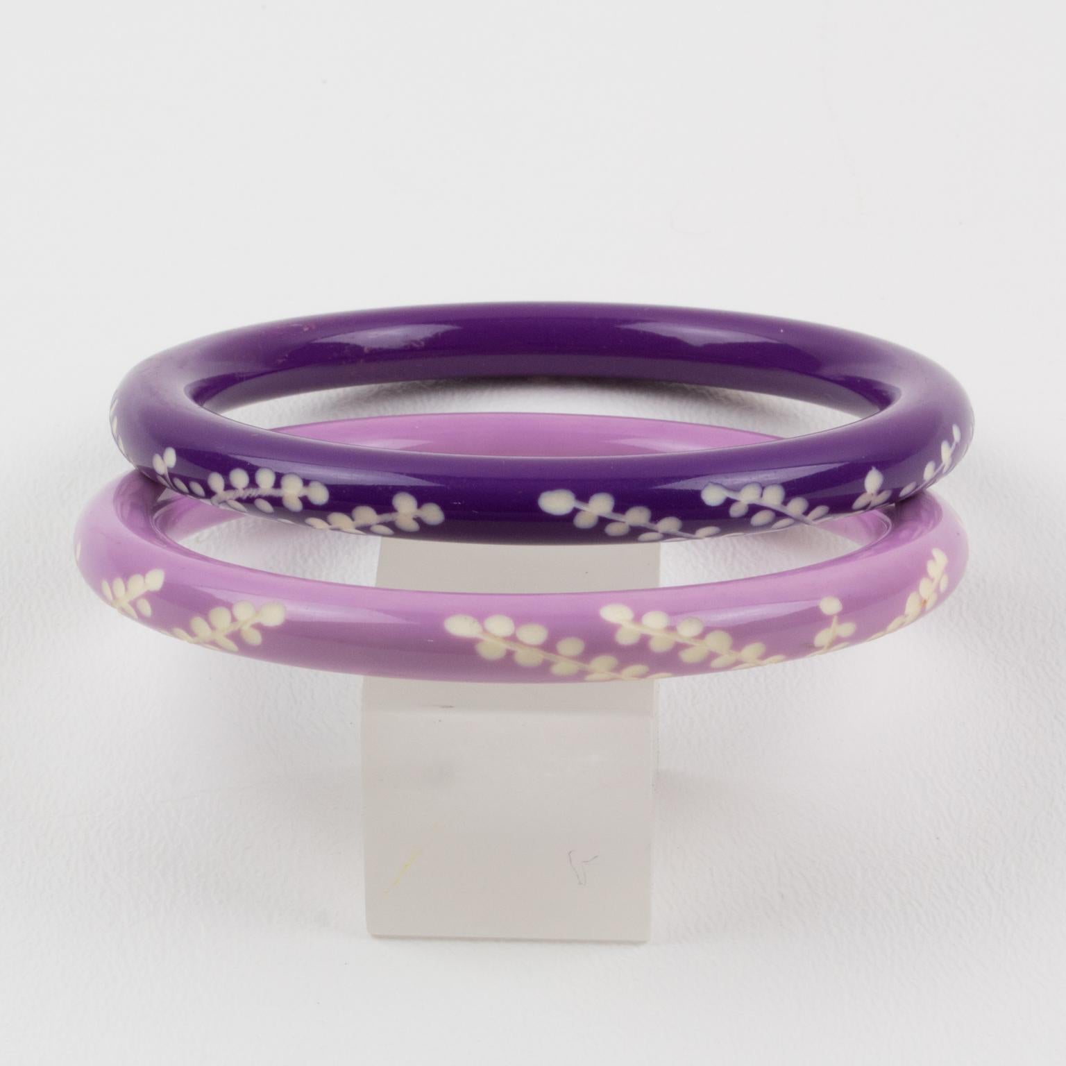 Galalith Bracelet Bangle Lavender and Purple set 2 In Excellent Condition In Atlanta, GA