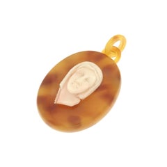 Galalith Coral Pendant Necklace