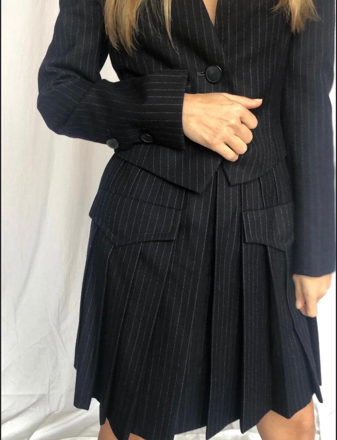 Costume jupe en laine à rayures des années 1980 Galanos en vente 1