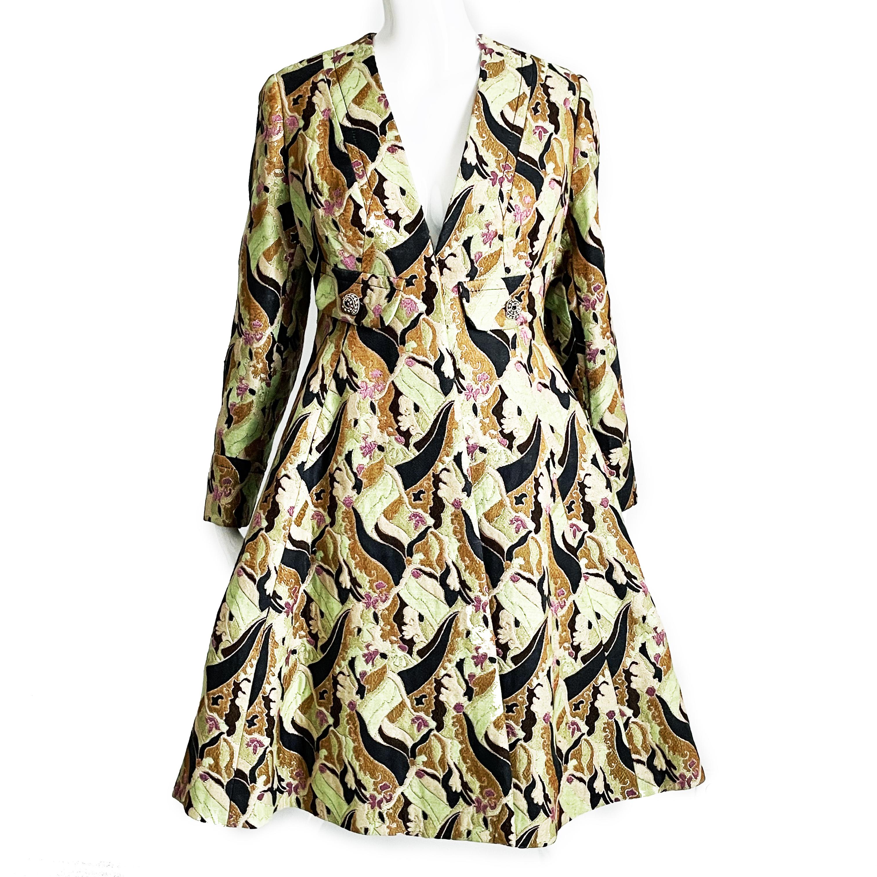 Galanos Mantel-Brokat-Wandteppich-Mantelkleid Amelia Gray Boutique Beverly Hills 60er Jahre im Zustand „Gut“ im Angebot in Port Saint Lucie, FL