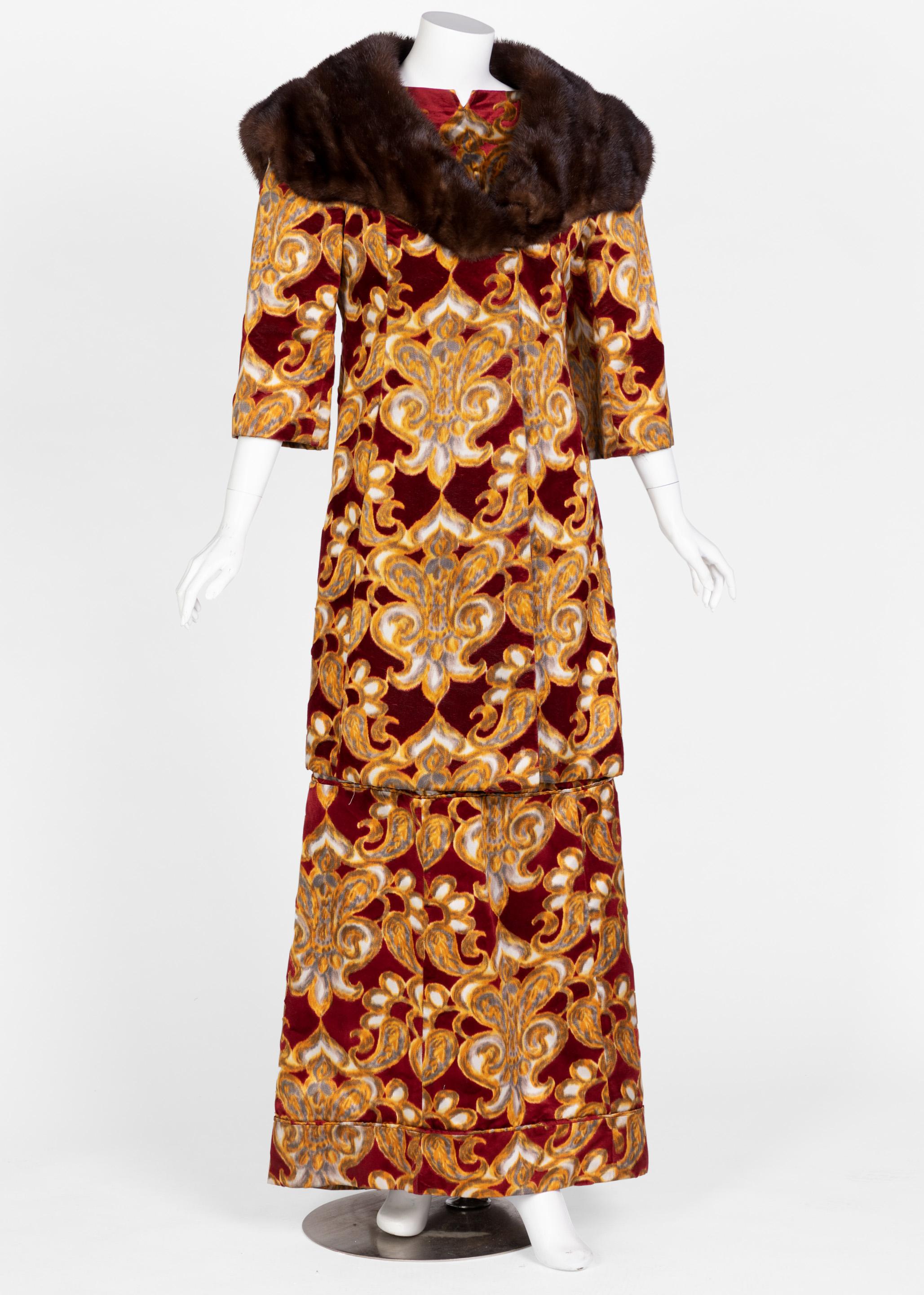 Garments by James Galanos were explicitly designed to capture an audience. Having designed for some of the most prominent women of his time, Galanos often incorporated rich colors, glamorous sparkles, and of course, sumptuous furs to take his looks