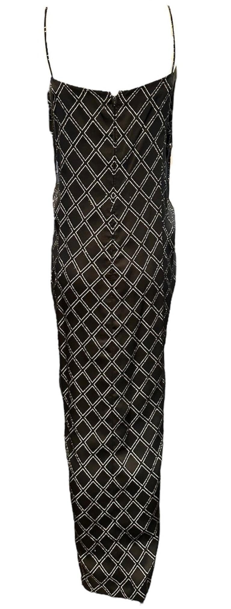 Noir Robe de Galanos en satin noir et or avec nœud géant, années 1970 en vente