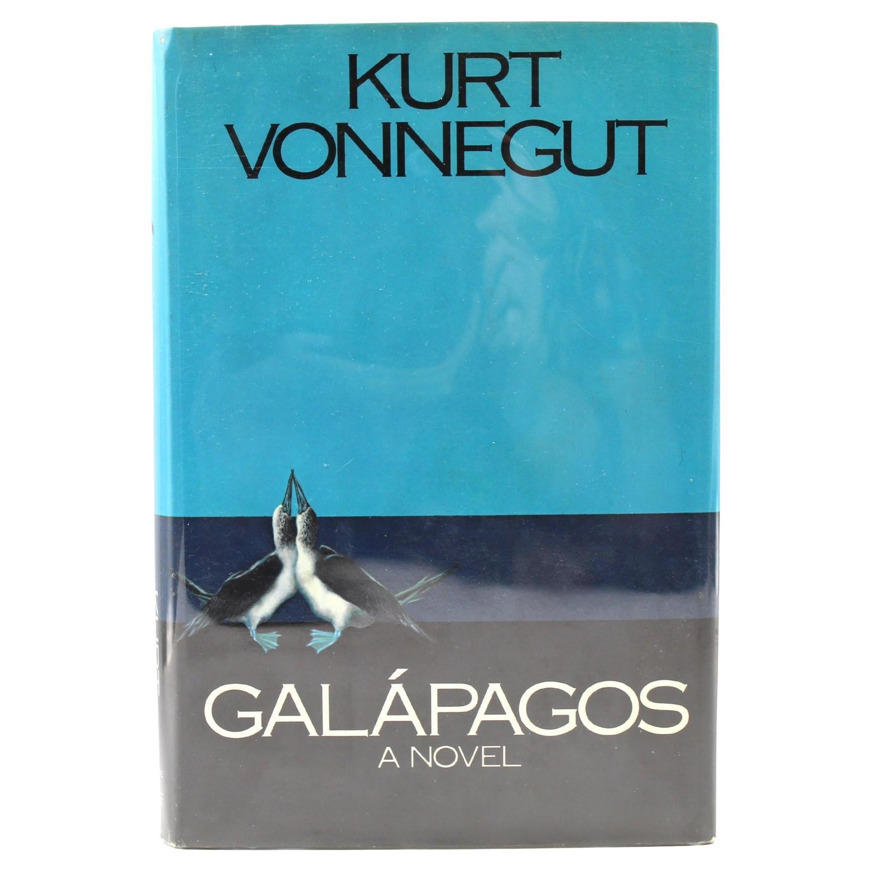 Galapagos von Kurt Vonnegut, Erstausgabe, in Original-Staubmanteljacke, 1985