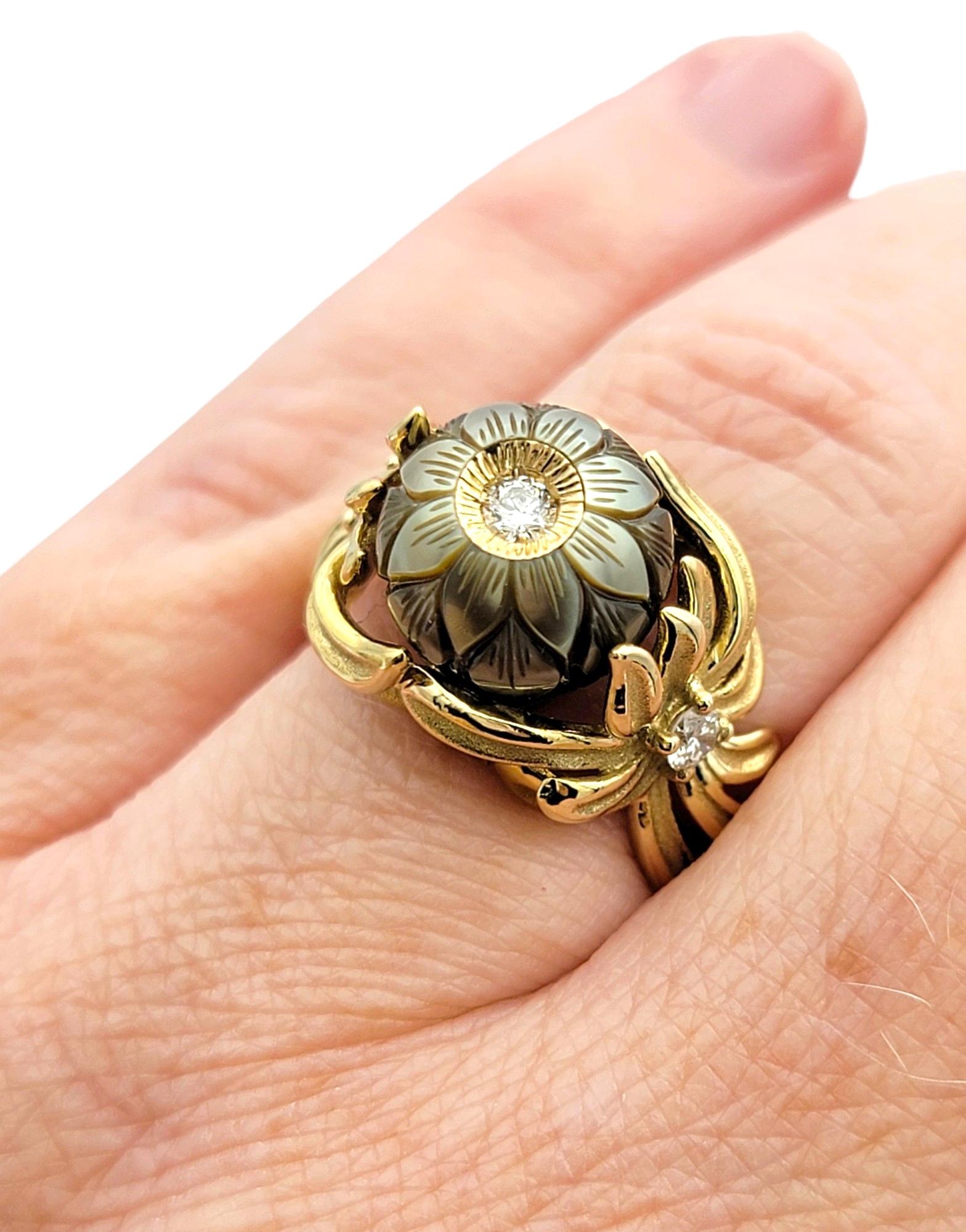 Galatea Diamond and Carved Cultured Pearl Flower Ring in 14 Karat Yellow Gold For Sale 5