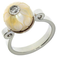 Galatia LuckDaisy 14K Ring mit geschnitzten Perlen und Diamanten