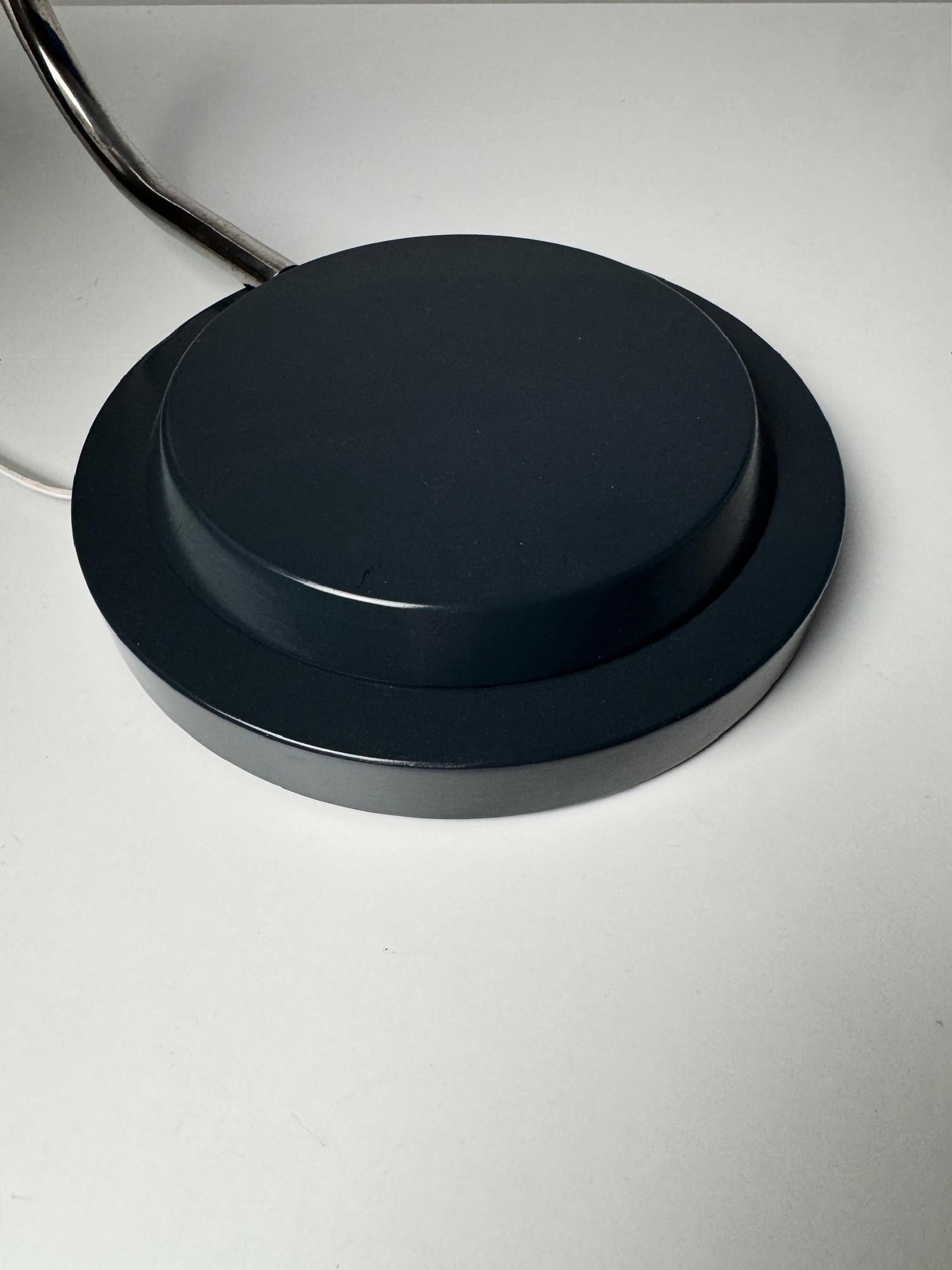 Milieu du XXe siècle Lampe de table Galaxia par Esteve Aparicio-Barba - Lauréat du prix Delta d'or, 1961 en vente