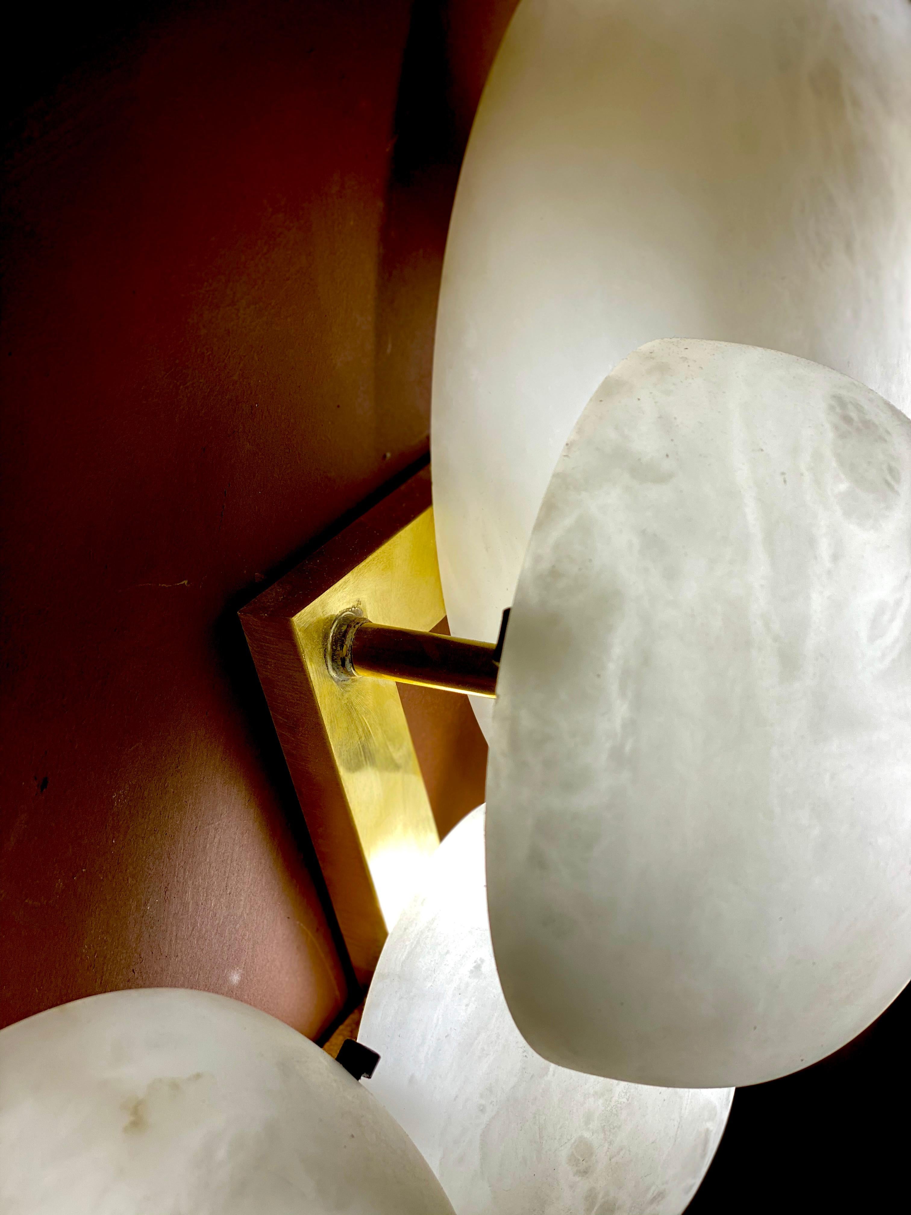 Galaxy Lustre globe contemporain en marbre d'albâtre italien en vente 6