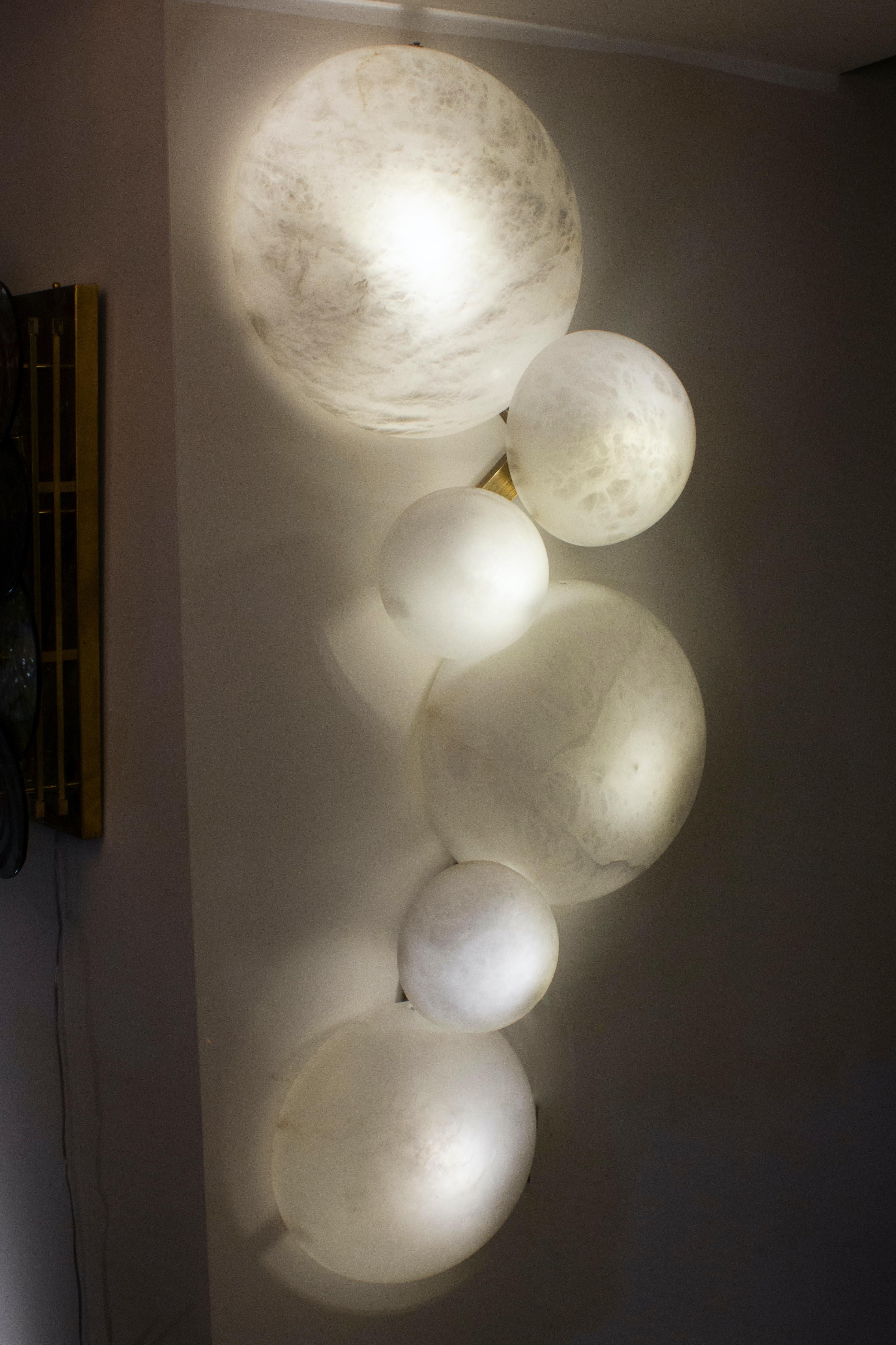Galaxy, lampade da parete o applique contemporanee in marmo alabastrino in vendita 6