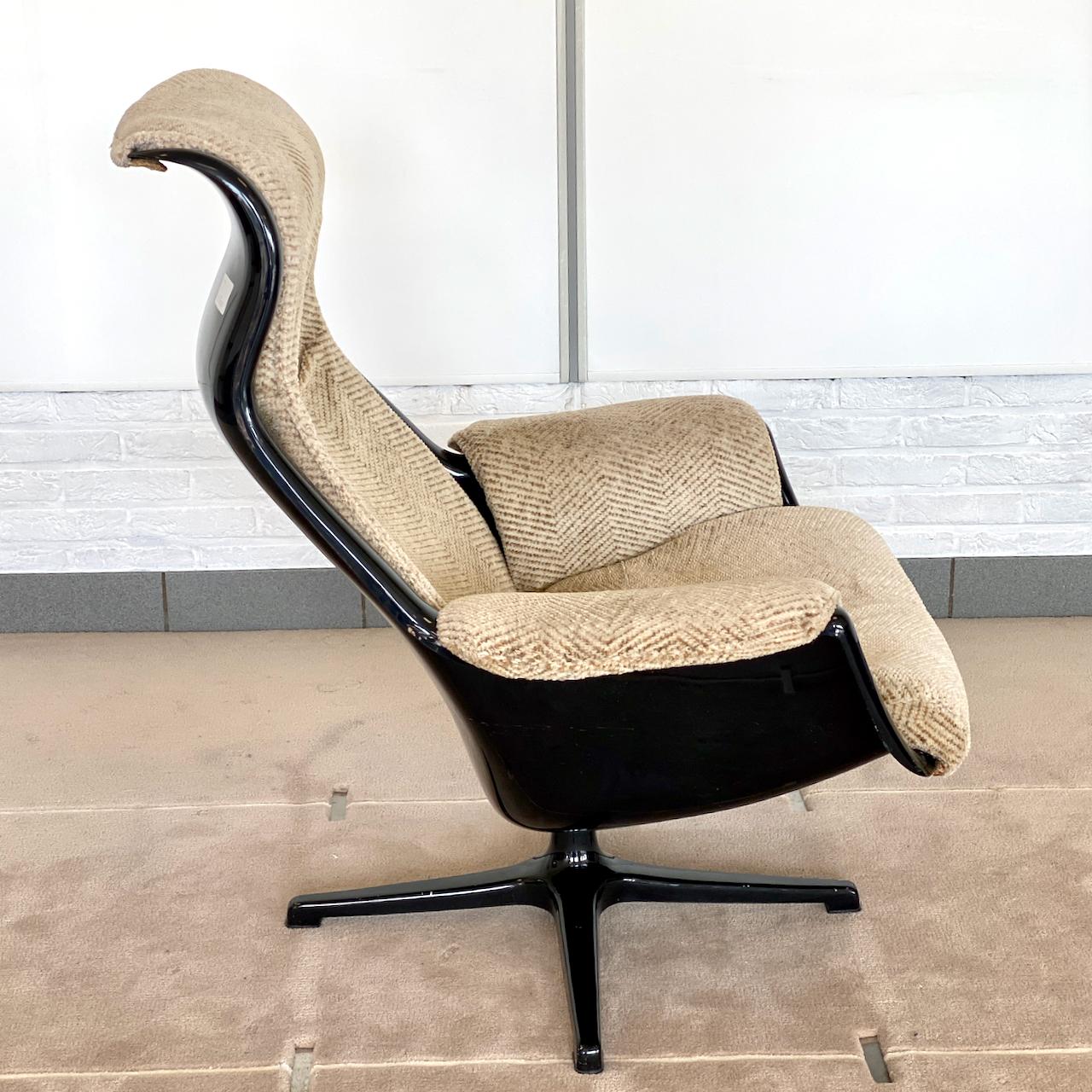 Late 20th Century Galaxy lounge chair by Alf Stevenson & Yngvar Sandstorm for Dux, Space Age For Sale