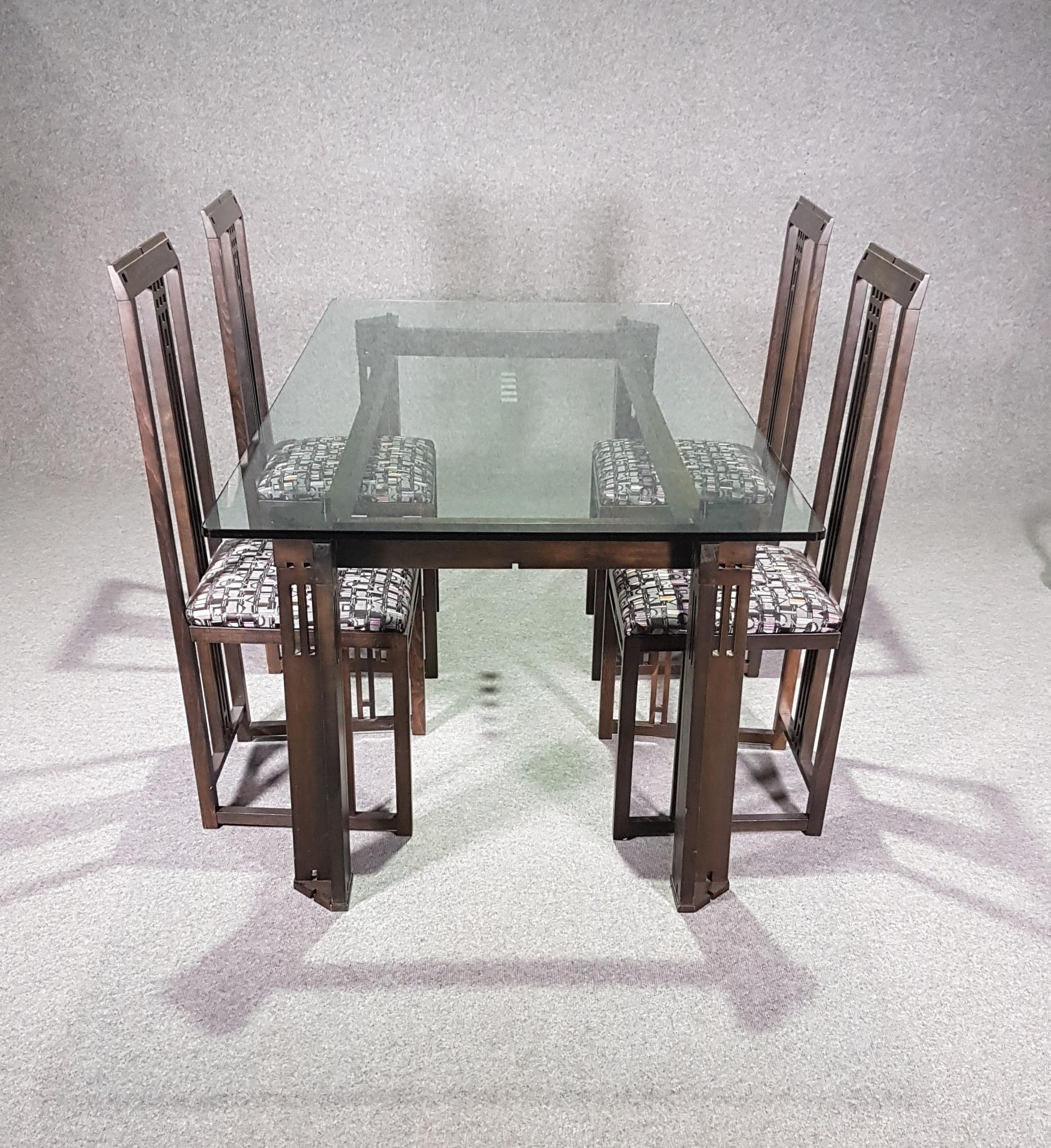 Galaxy set Giorgetti Table and chairs exclusive upholstering, designed by Asnago For Sale 2
