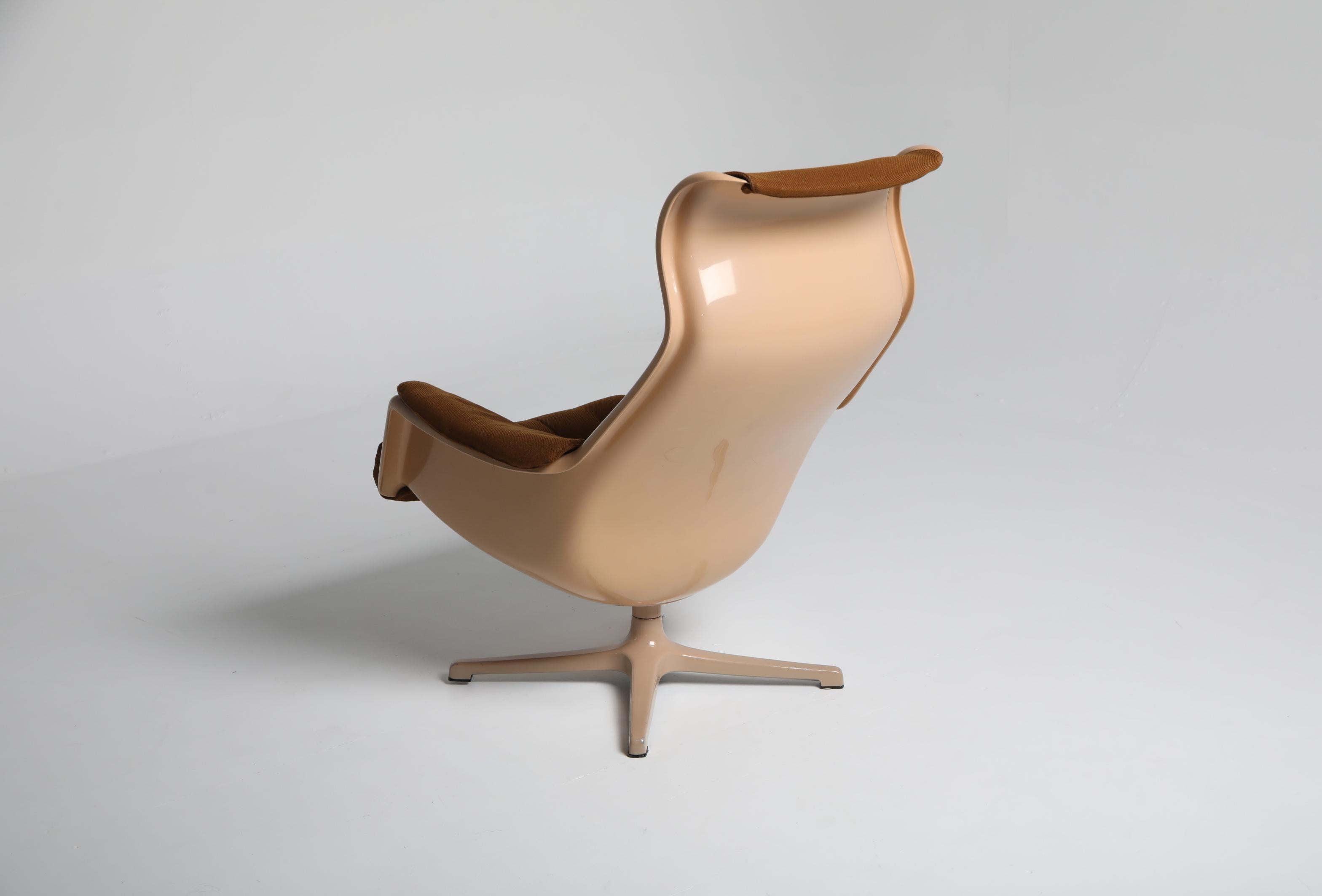 Suédois Chaise longue pivotante Galaxy par Alf Svensson et Yngvar Sandström pour DUX, 1970 en vente