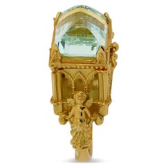 Galerie des Glaces Kathedrale Poison Ring aus 18 Karat Gelbgold mit Aquamarin