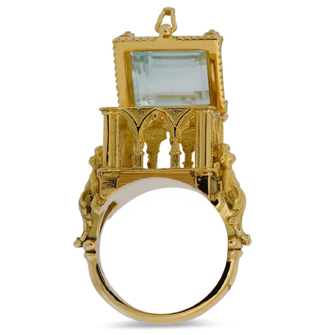 Women's or Men's Galerie des Glaces Cathedral Poison Ring in 18 Karat Yellow Gold with Aquamarine