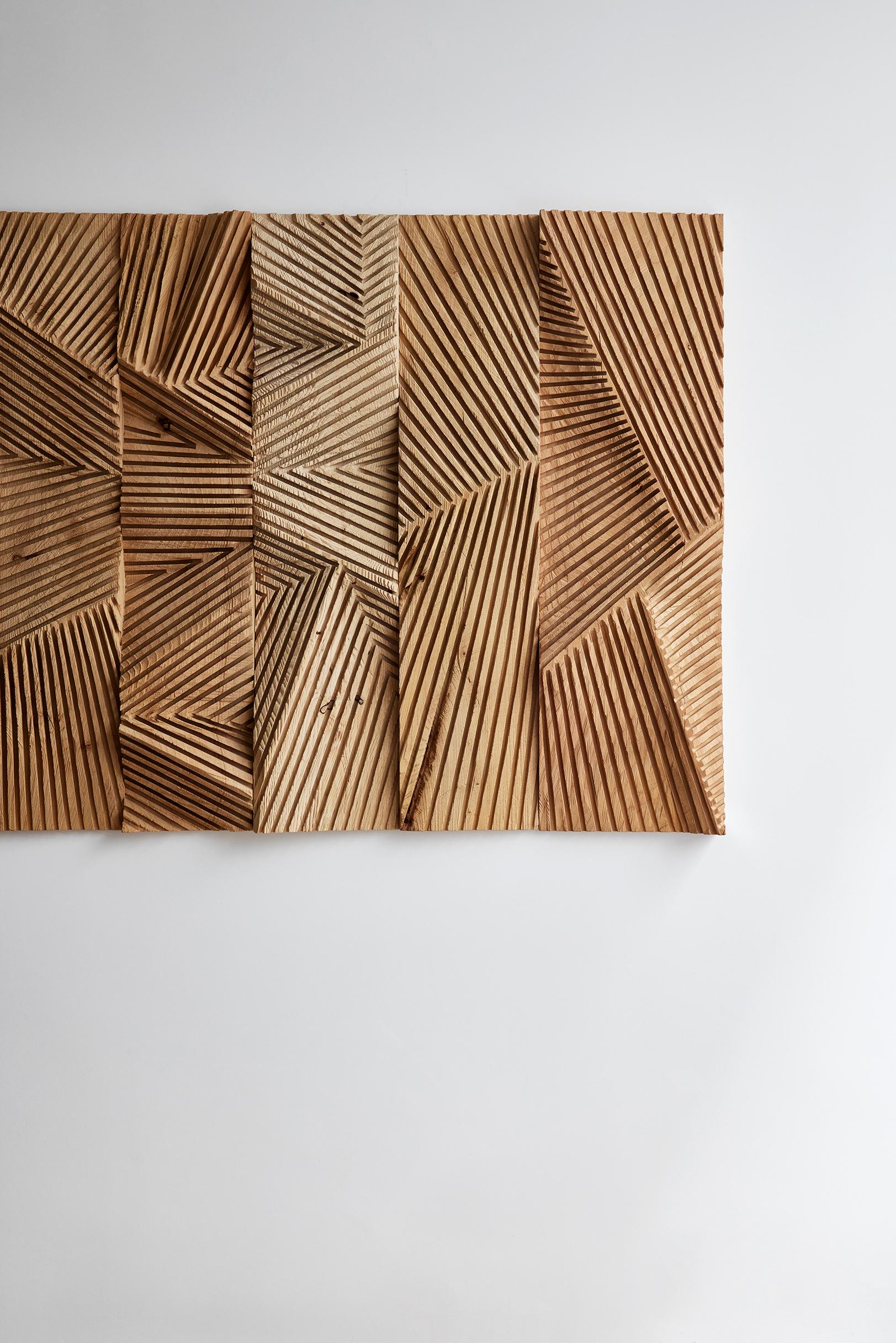 Geformter Zickzack aus Holz von Etienne Moyat 2022, Frankreich, Zedernholz (Französisch) im Angebot