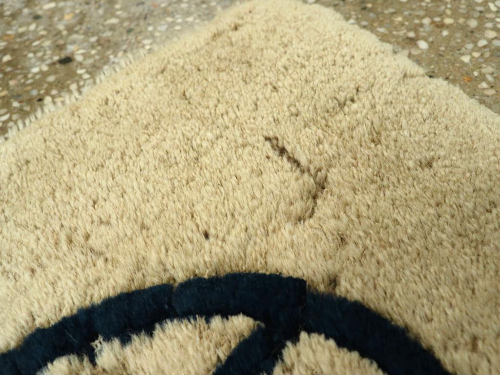 Annodato a mano Galerie Shabab Collection'S Tappeto cinese di Pechino dei primi del Novecento in vendita