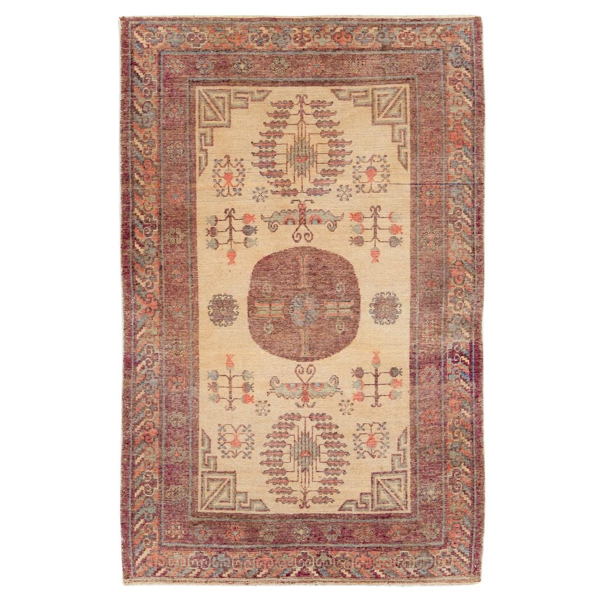 Collection Shabab Début du 20e siècle Tapis Khotan du Turkestan oriental