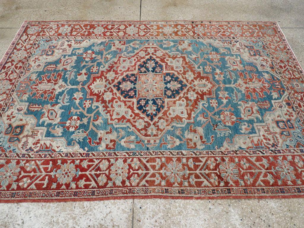Hand-Knotted Galerie Shabab Collection Early 20th Century Handmade Persian Heriz Accent Rug For Sale