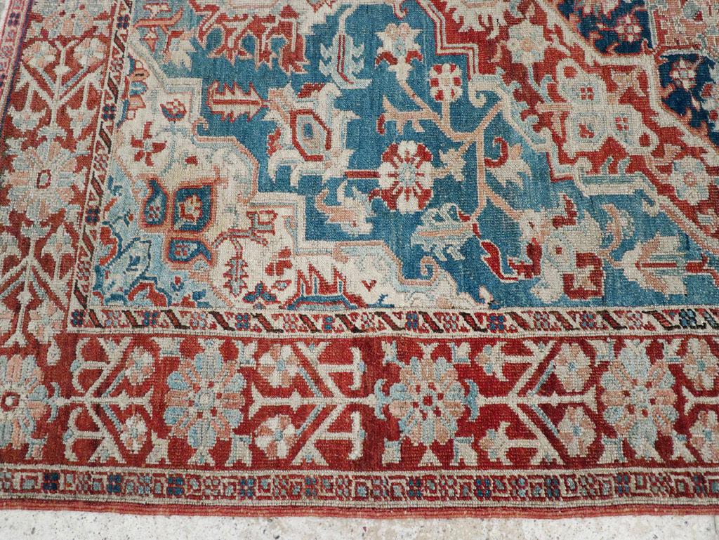 Galerie Shabab Collection Early 20th Century Handmade Persian Heriz Accent Rug In Excellent Condition For Sale In New York, NY