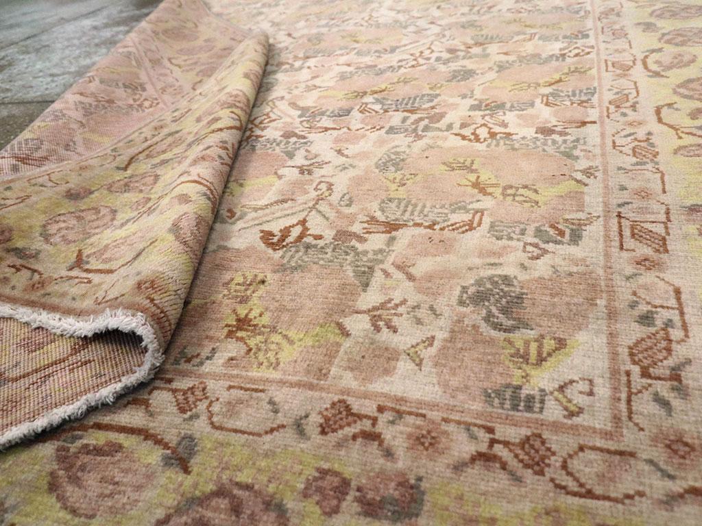 Colección Galerie Shabab Alfombra Lahore india de principios del siglo XX en Excelente estado para la venta en New York, NY