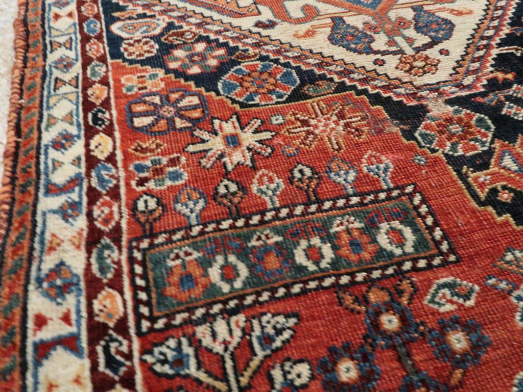 Galerie Shabab Collection Persischer Afshar-Teppich aus dem frühen 20. (Malayer) im Angebot