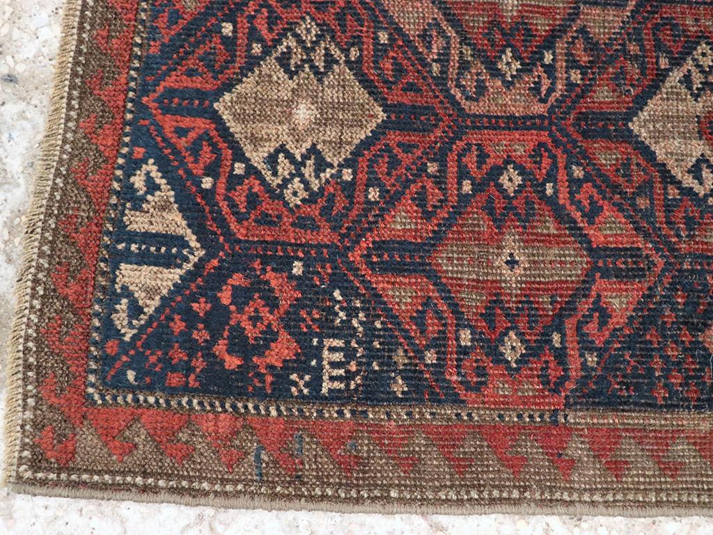 Galerie Shabab Collection Persischer Baluch-Würfelteppich aus dem frühen 20. im Zustand „Hervorragend“ im Angebot in New York, NY